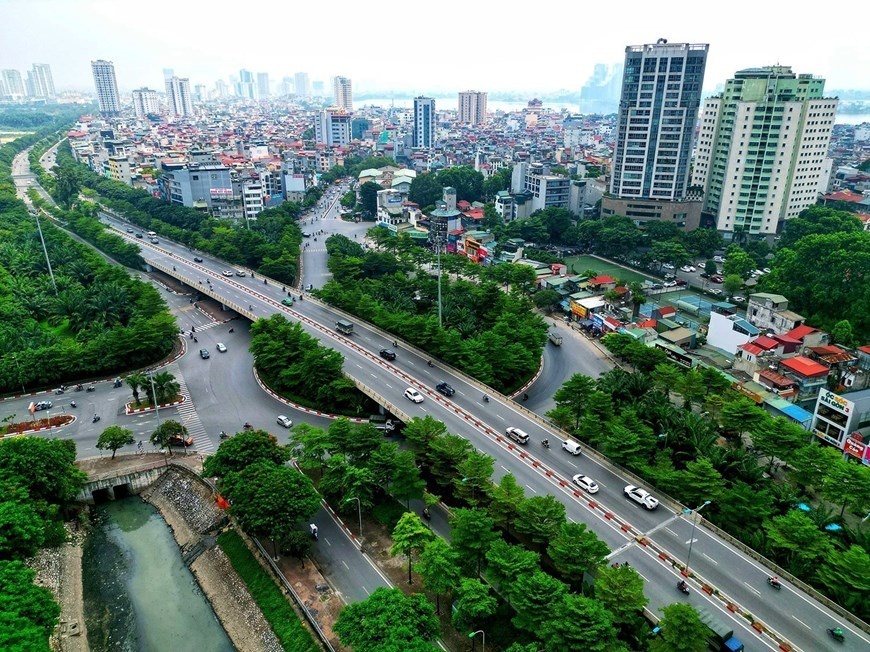 Hanoi greening urban roads