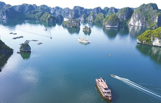 Cat Ba island, the 'pearl' of the north for tourists