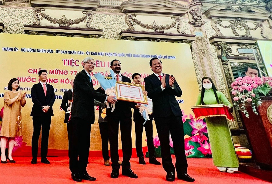 Citi receives Certificate of Merit for contribution to Ho Chi Minh City