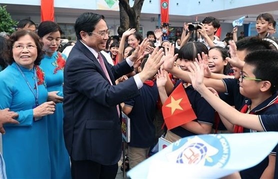 Prime Minister attends new school year ceremony at primary school in Hanoi