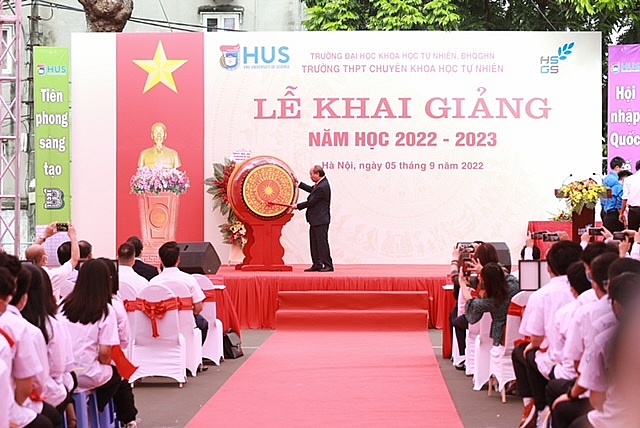 Special new school year begins in Vietnam