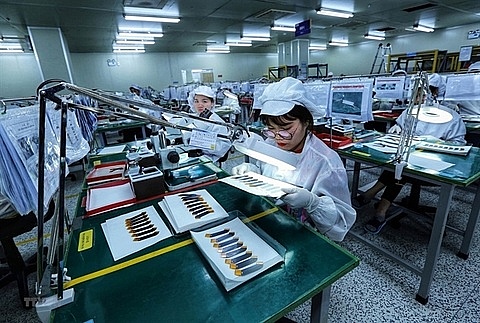VN hopes to foster computer, electronic, component exports to the UK