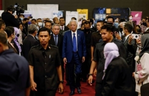 Malaysia likely to achieve 16 billion USD in digital investments: PM