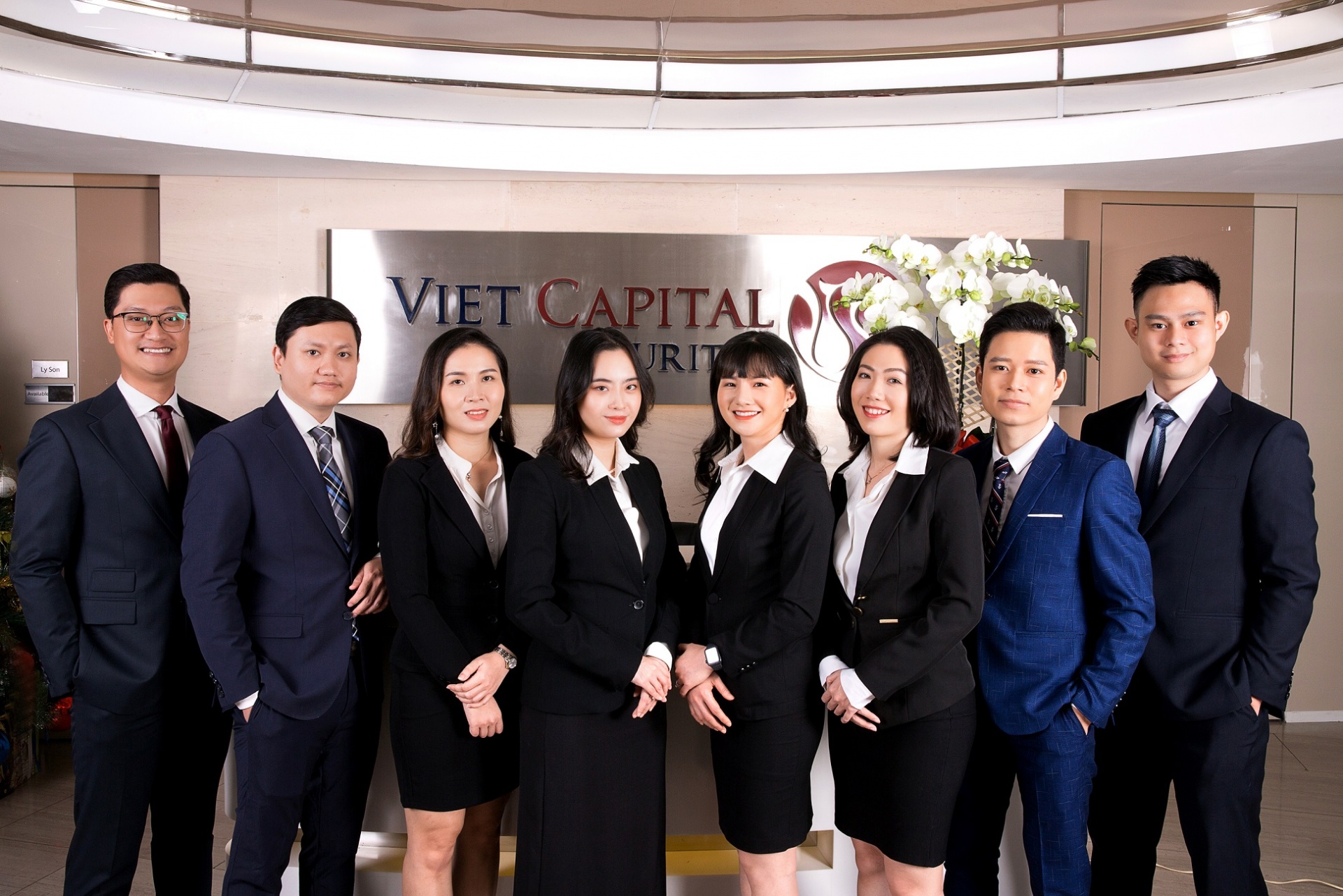 FiinRatings assigns Viet Capital Securities ICR rating of A-