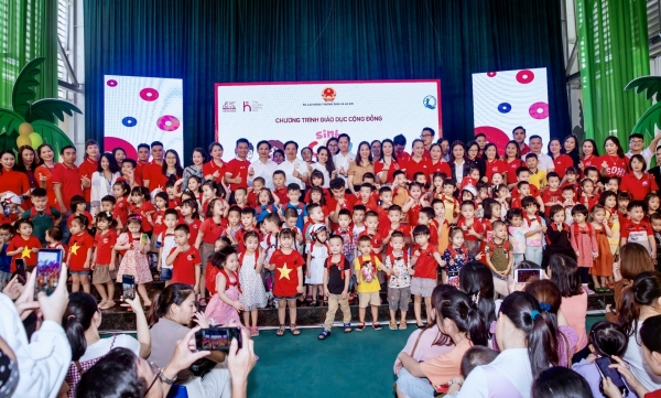 Sinh Con, Sinh Cha workshop reaches Nghe An province - Vimarsana News