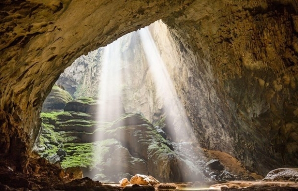 Son Doong tops world"s 10 greatest natural caves: Wonderlist - Vimarsana News