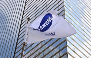 Samsung Electronics forecasts 31.7% fall in Q3 profit