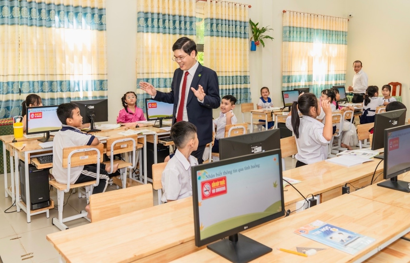 DEG Impulse and NovaGroup education project rolls out in Dong Thap