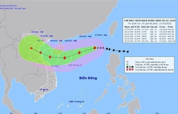 Typhoon Nesat enters East Sea, localities warned to stay alert