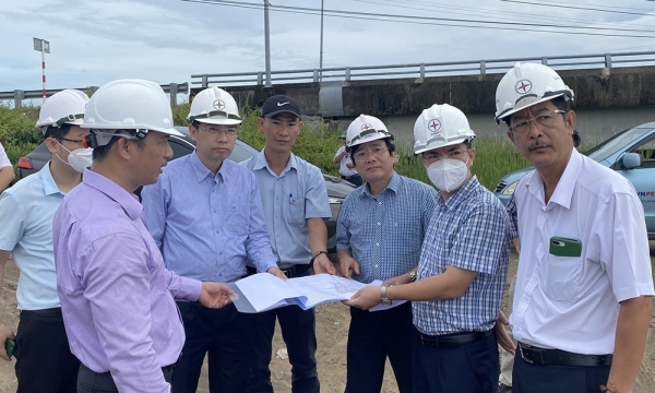 Removing bottlenecks to power network projects in Ca Mau - Vimarsana News