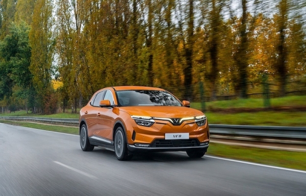 VinFast to export batch of VF8 electric vehicles - Vimarsana News