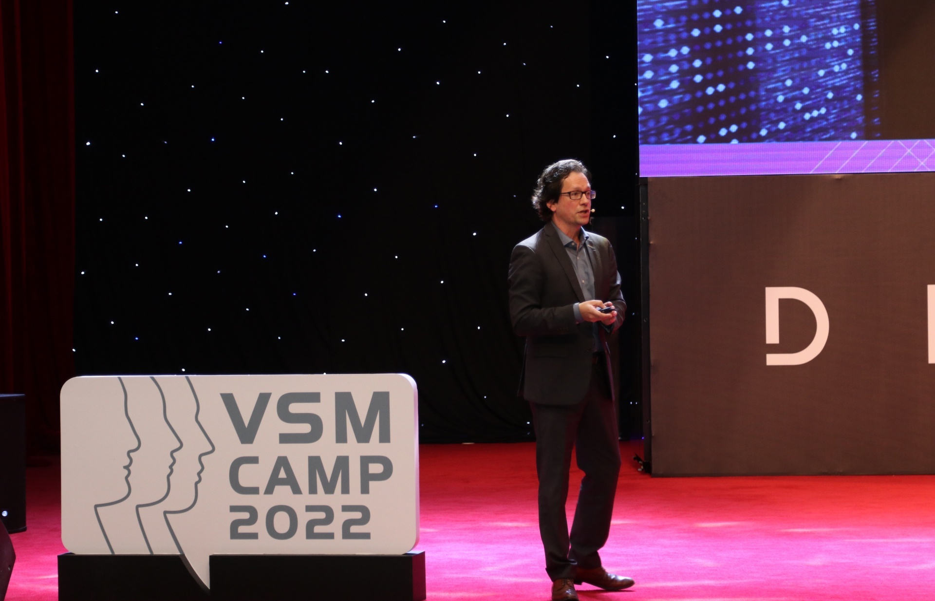 VSMCamp and CSMOSummit discusses digital experience in sales and marketing