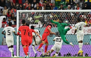Ghana 'not looking back' as Uruguay World Cup grudge match looms