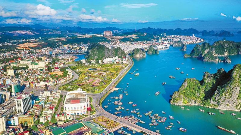 Quang Ninh draws almost $2 billion in foreign investment