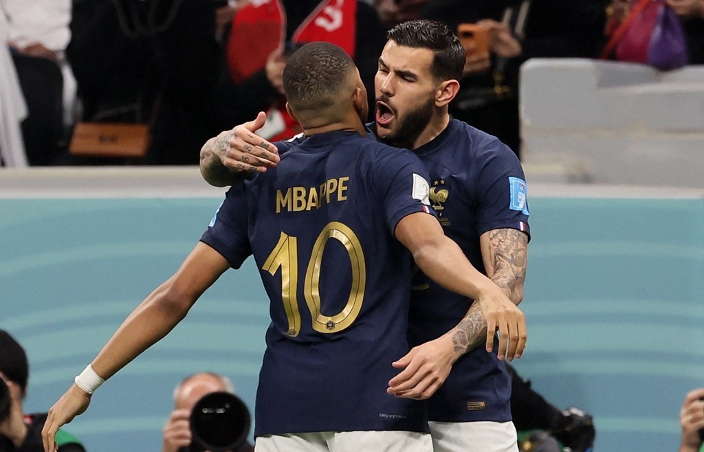 France set up World Cup final with Argentina