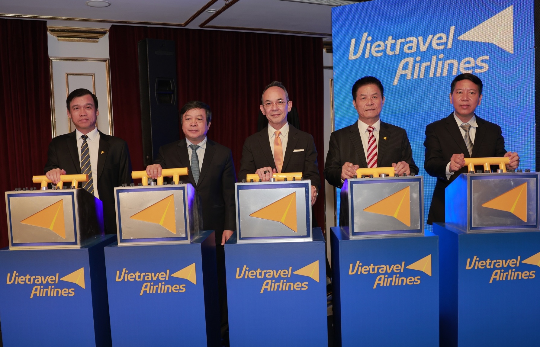 Vietravel Airlines opens Hanoi-Bangkok route
