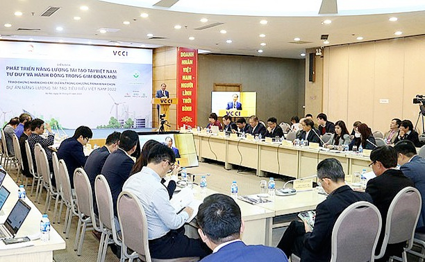 Misleading to assert foreign firms dominate Vietnam's energy sphere: expert