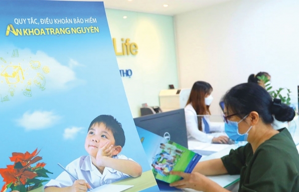 Insurance groups take on legal switch - Vimarsana News