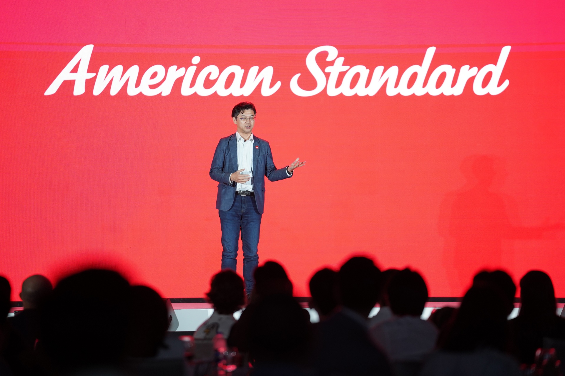 American Standard Unveils New Brand Identity Ki N Th C Cho Ng I Lao   Efe6b98ed30395c9f344acc7dacc8985 