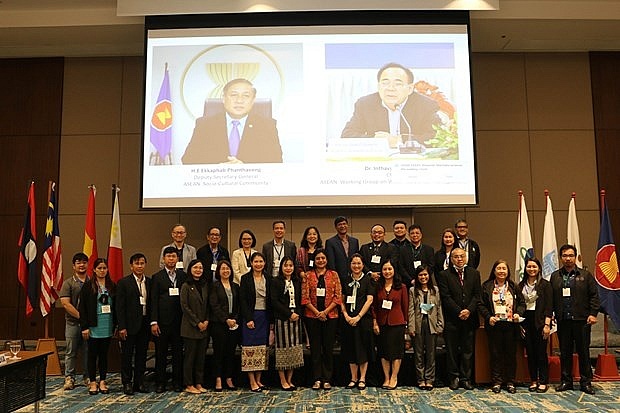 A group shot at the launch of the ASEAN Integrated River Basin Management (IRBM) project  (Photo: asean.org)