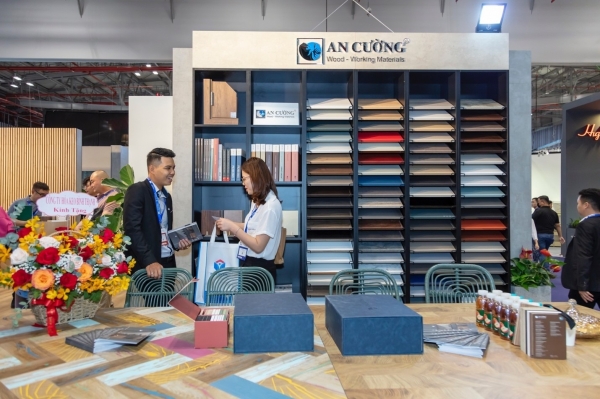 An Cuong seeks export partners at HawaExpo 2023 - Vimarsana News