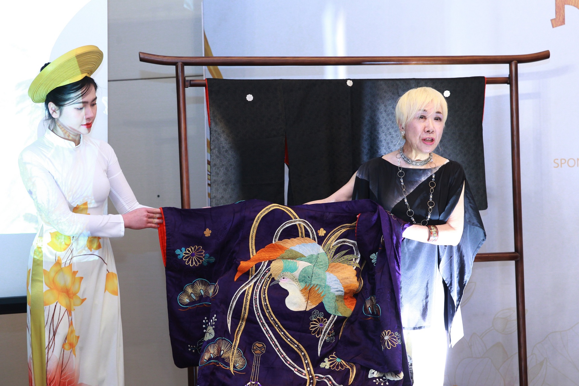 Admire Japanese Junihitoe royal kimonos at Kimono-Ao Dai Fashion Show