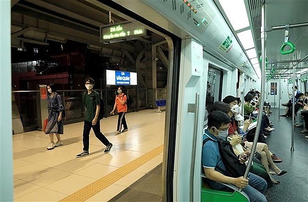 Hanoi to introduce e-tickets for public transport next year