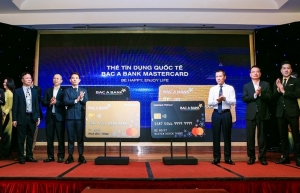 BAC A BANK offers new credit cards with incentives