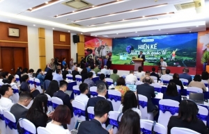 Expert opinions on prospects of luring more foreign visitors to Vietnam