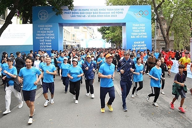 Olympic Run and Run for Peace launched in Hanoi | Culture - Sports  | Vietnam+ (VietnamPlus)