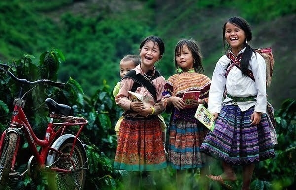 UNESCO continues promoting education for ethnic minority girls - Vimarsana News