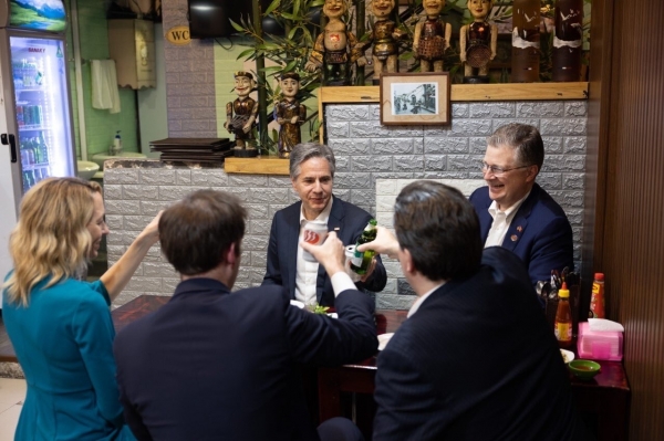 US Secretary of State praises Vietnamese cuisine - Vimarsana News