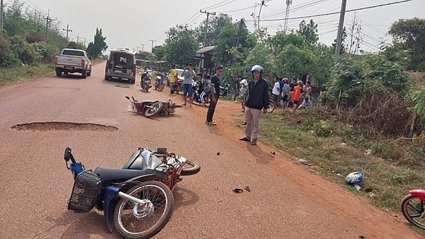 Thirty-five killed in traffic accidents during Lao New Year holidays | World | Vietnam+ (VietnamPlus)