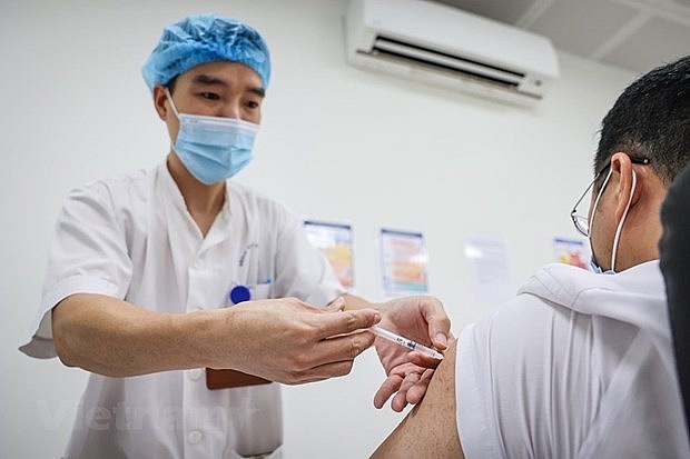 Health Ministry urges quickening vaccination against COVID-19 | Health | Vietnam+ (VietnamPlus)
