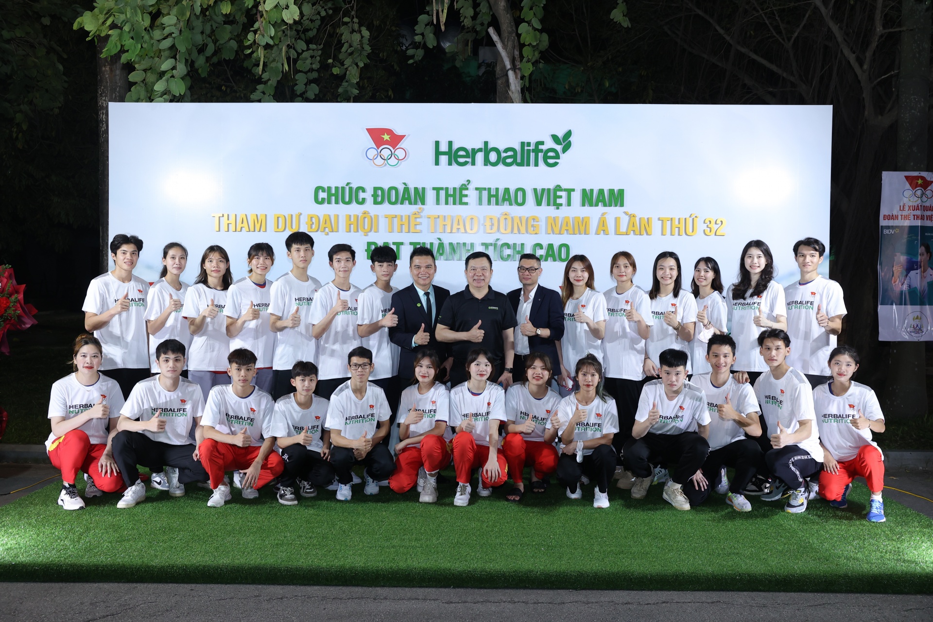 Herbalife gives send-off to athletes bound for SEA Games