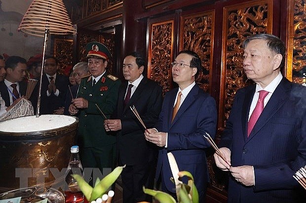 Leaders commemorate Hung Kings in Phu Tho province | Society | Vietnam+ (VietnamPlus)