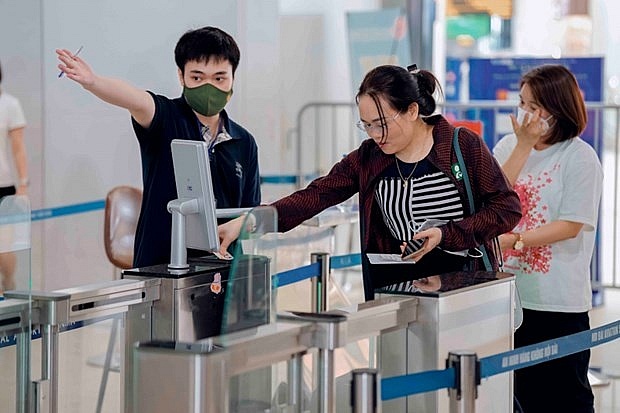 Authority demands e-authentication be deployed in aviation sector | Society | Vietnam+ (VietnamPlus)
