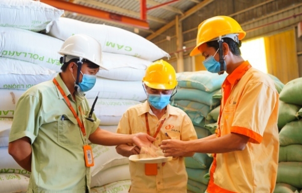 Available land on the wane for Vietnam's livestock businesses - Vimarsana News