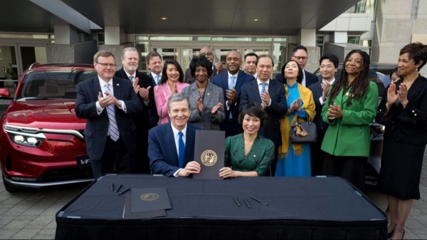 20 Vietnamese firms seek opportunities in the US - Vimarsana News