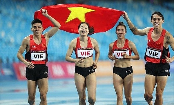 SEA Games 32: Vietnam win 15 more golds, rising to second position in medal tally | Culture - Sports  | Vietnam+ (VietnamPlus)