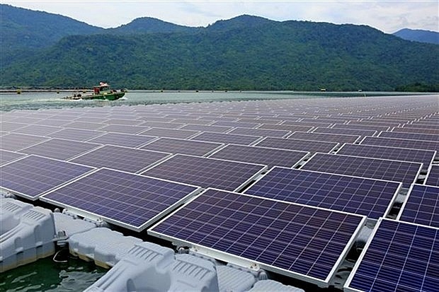 Renewable investors voice grievances over price negotiations, delays | Business | Vietnam+ (VietnamPlus)