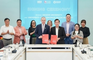University of Economics HCM City ties up with Australian counterpart