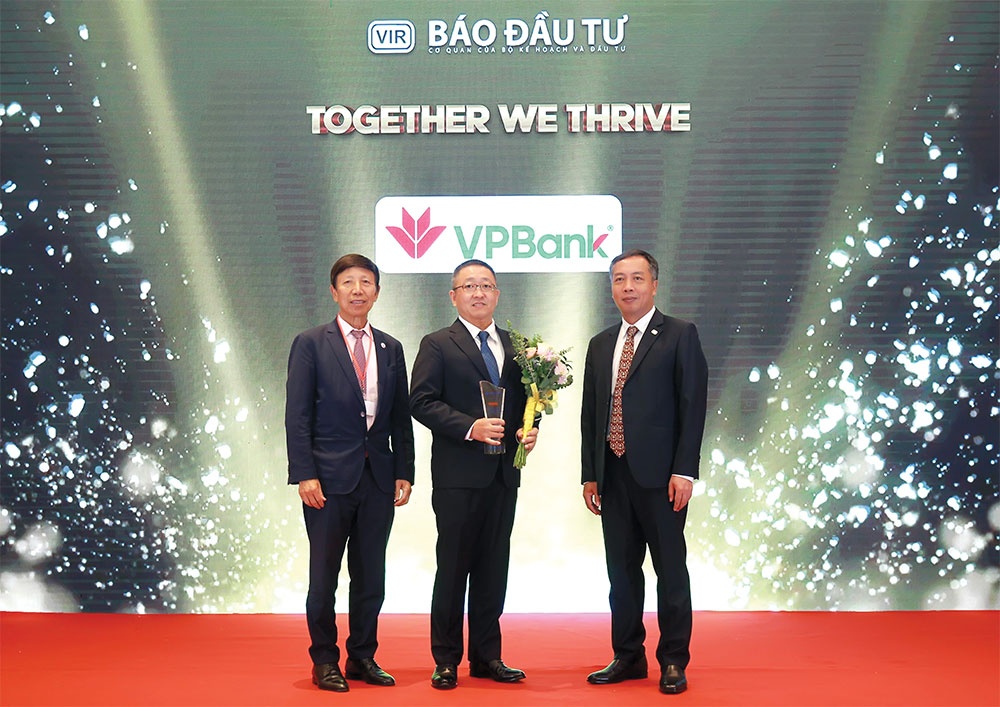 VPBank meeting the needs of foreign customers