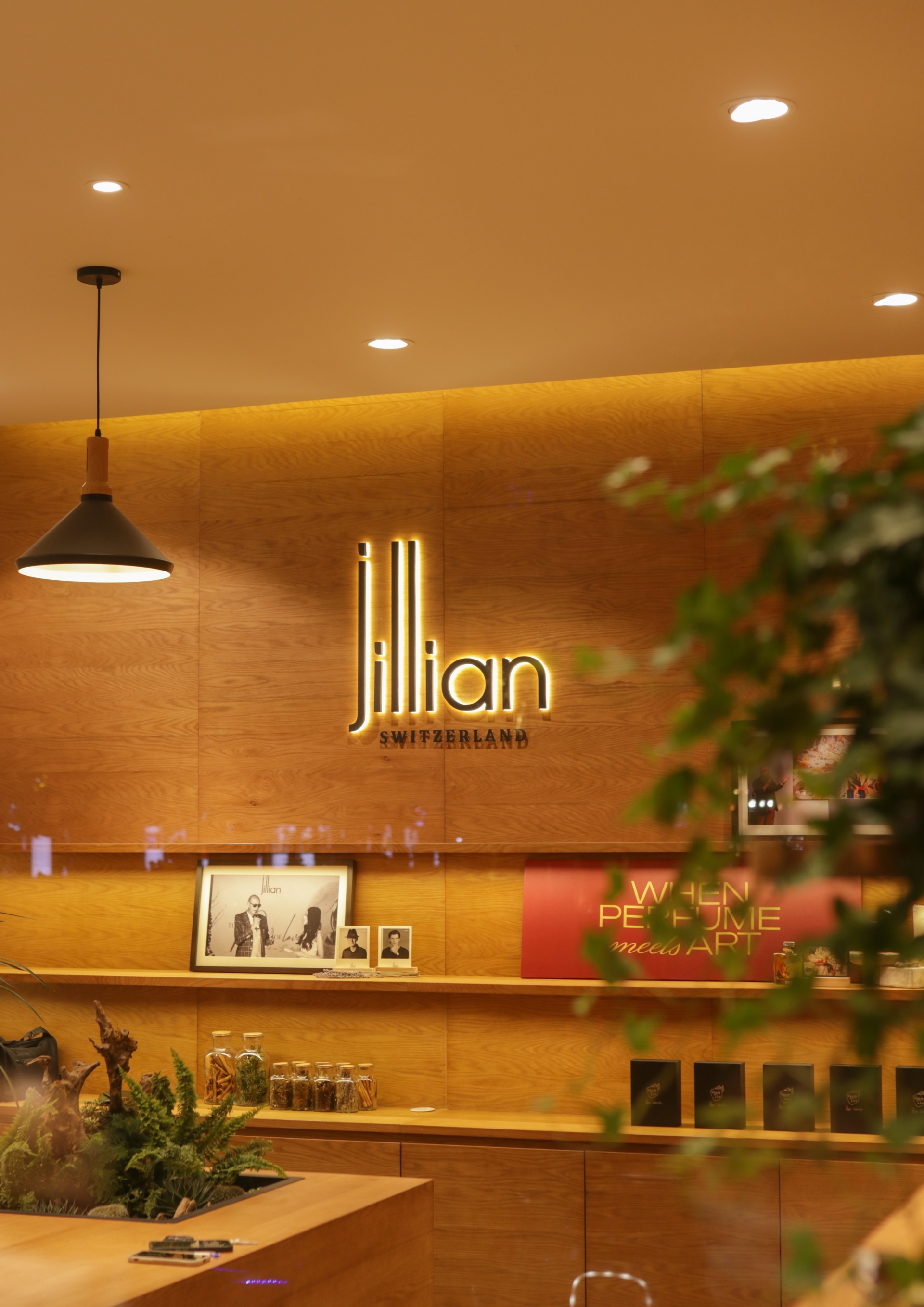 Jillian Switzerland opens flagship store in Hanoi