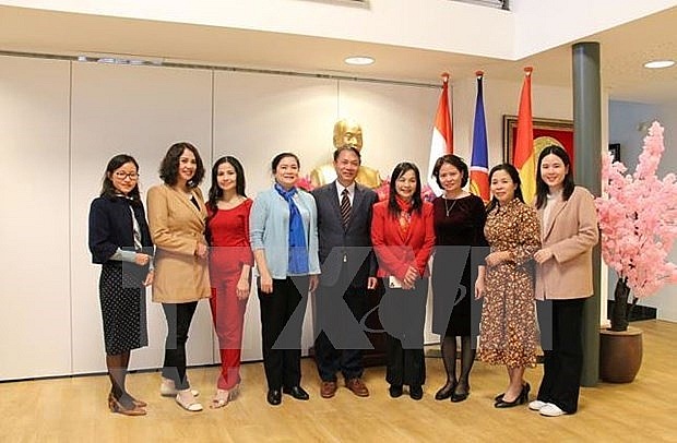 Women"s Union enhances connection with Vietnamese women in Netherlands | Society | Vietnam+ (VietnamPlus)