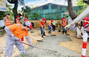 INSEE Vietnam focuses on social responsibility strategy