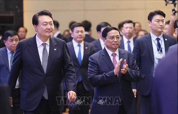 vietnamese rok leaders attend vietnam rok business forum