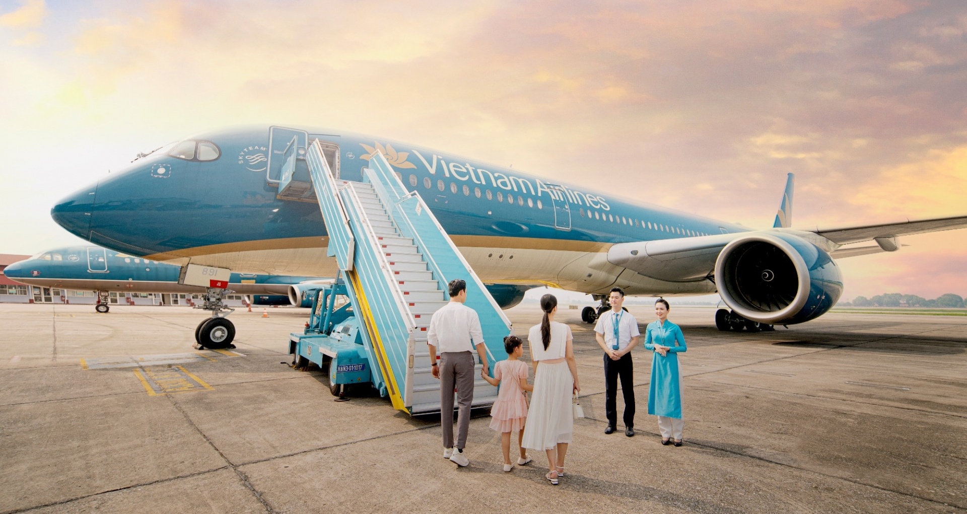 Vietnam pushes for transfer of Skypec from Vietnam Airlines to PetroVietnam