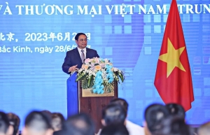 PM calls for more Chinese investments