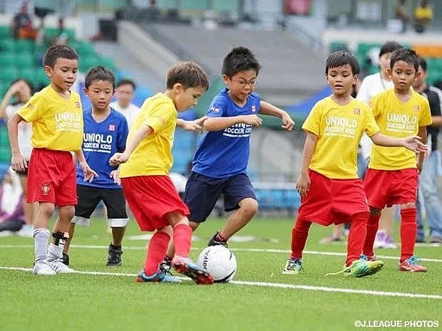 120 Vietnamese, Japanese children to join JFA Uniqlo Soccer Kids | Culture - Sports  | Vietnam+ (VietnamPlus)